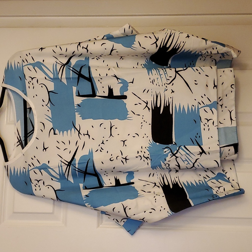 Bundle 2 OS Bat Wing Tops